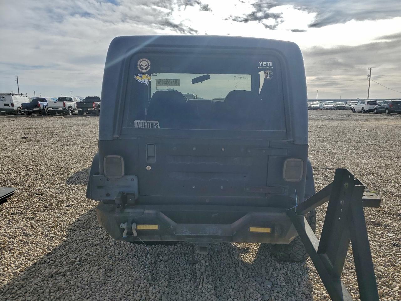 2003 JEEP WRANGLER
