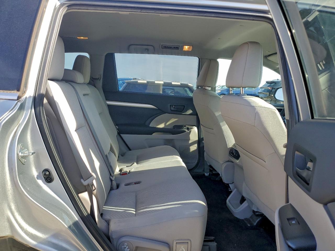 2019 TOYOTA HIGHLANDER