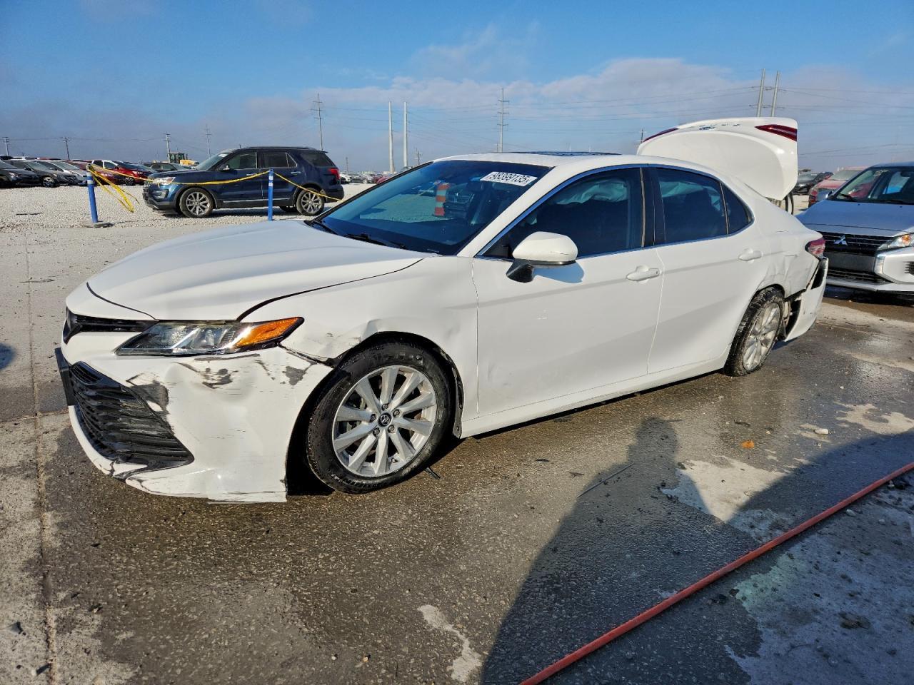2018 TOYOTA CAMRY