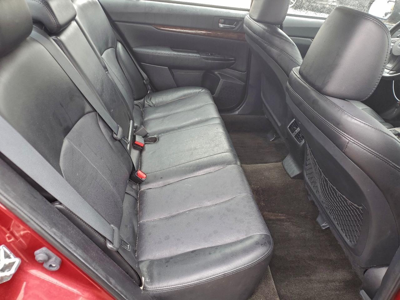 2013 SUBARU Legacy