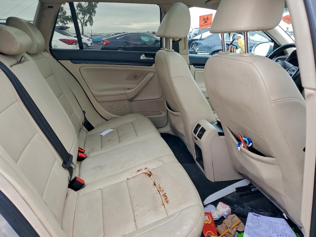 2012 VOLKSWAGEN JETTA