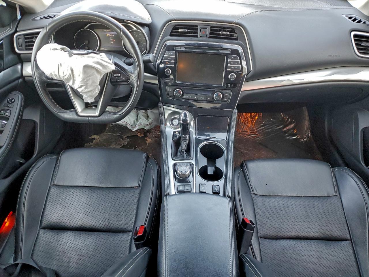 2022 NISSAN Maxima