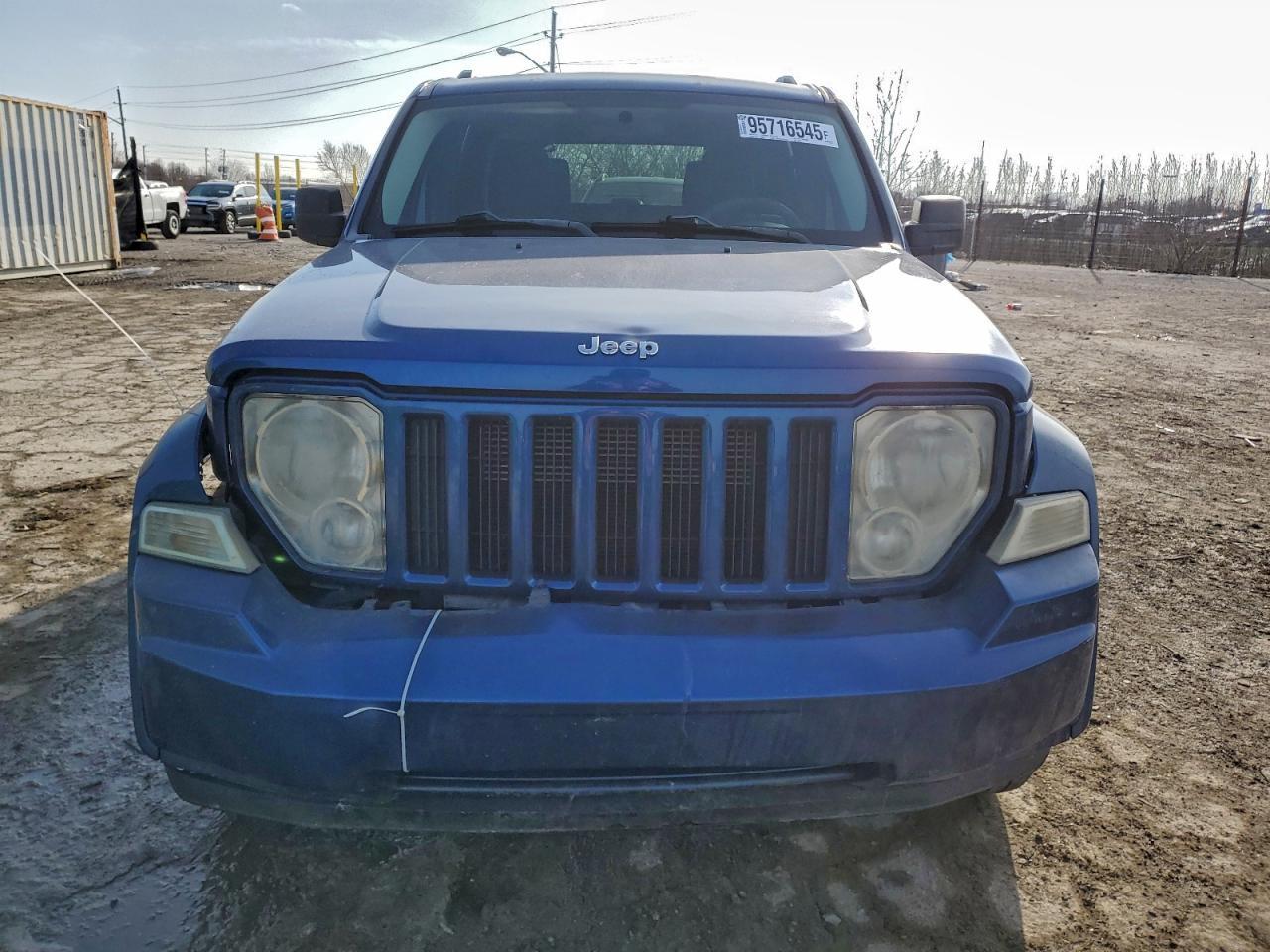2009 JEEP Liberty
