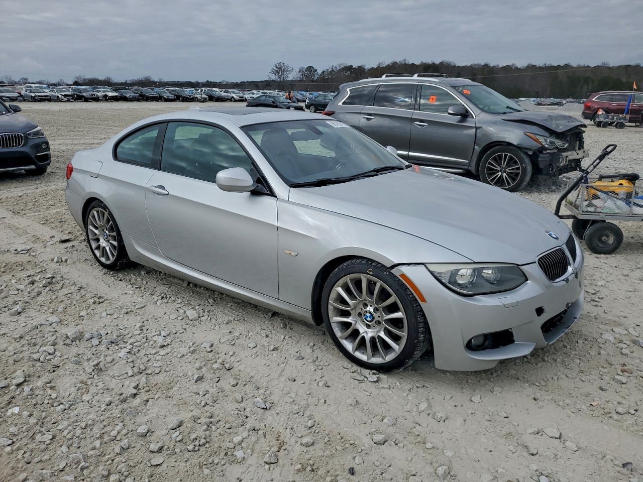 2011 BMW 3 SERIES