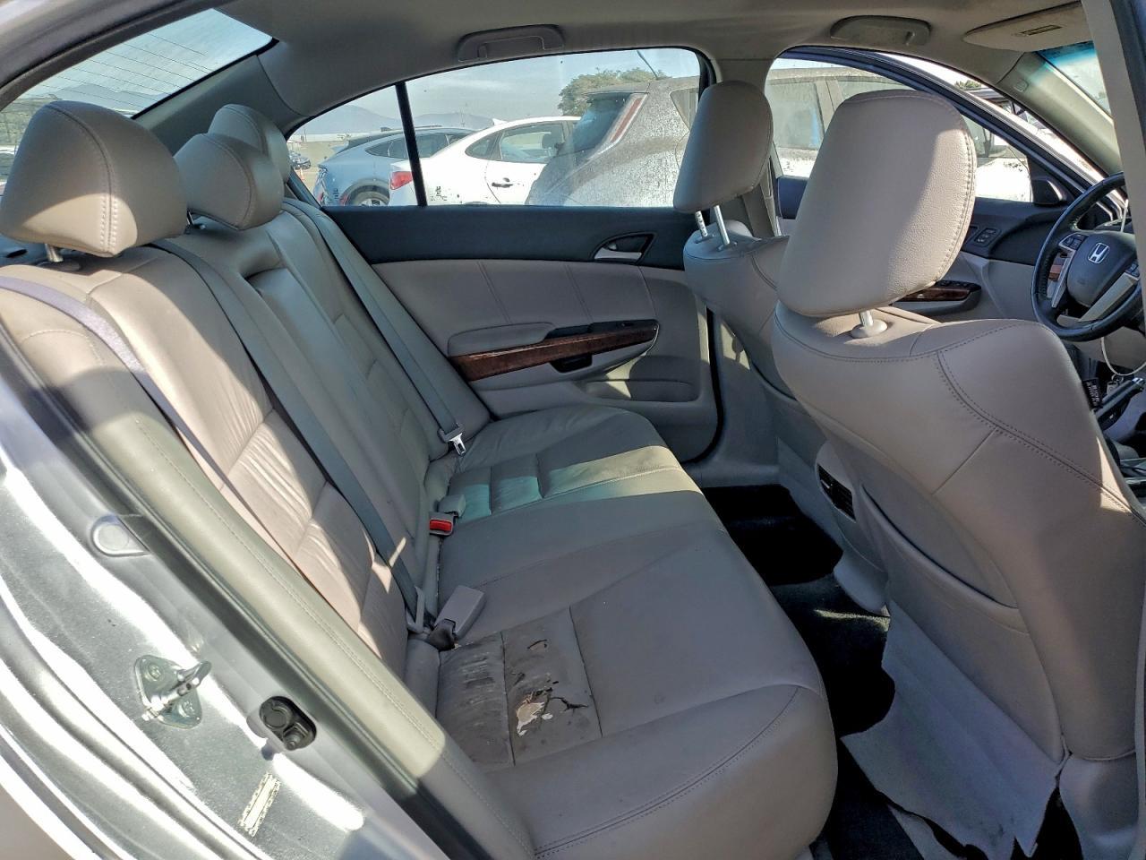 2011 HONDA ACCORD