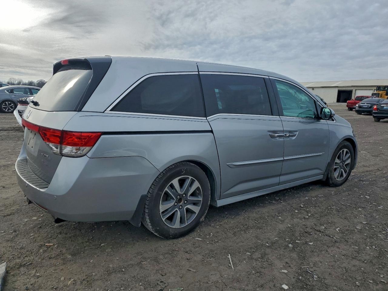 2016 HONDA ODYSSEY