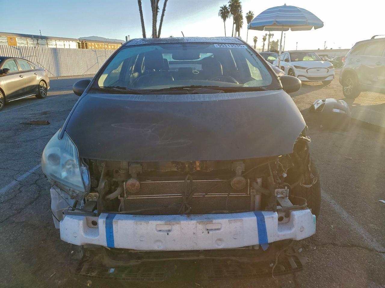 2011 TOYOTA PRIUS
