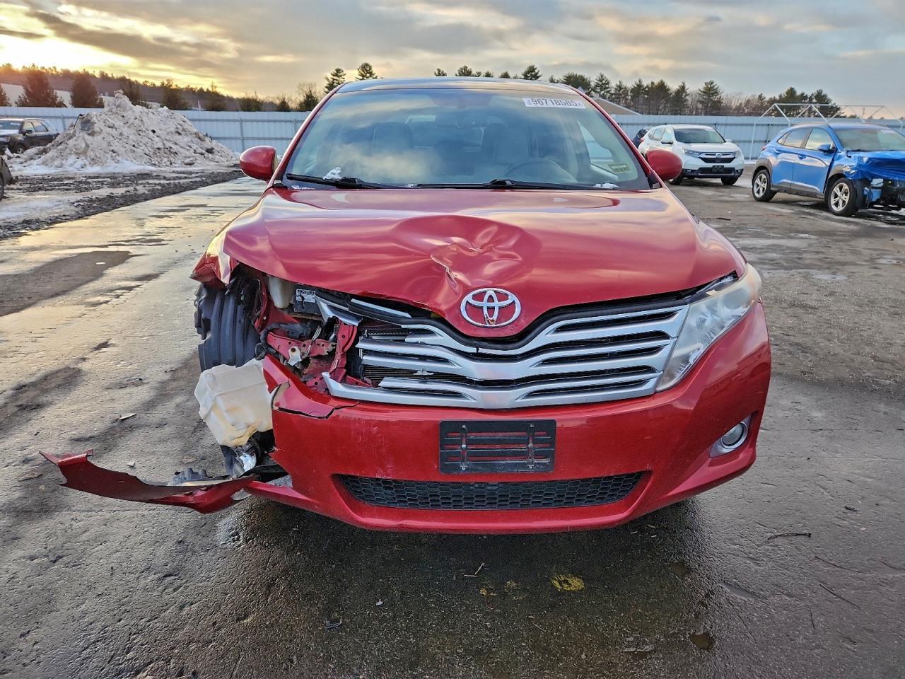 2010 TOYOTA VENZA