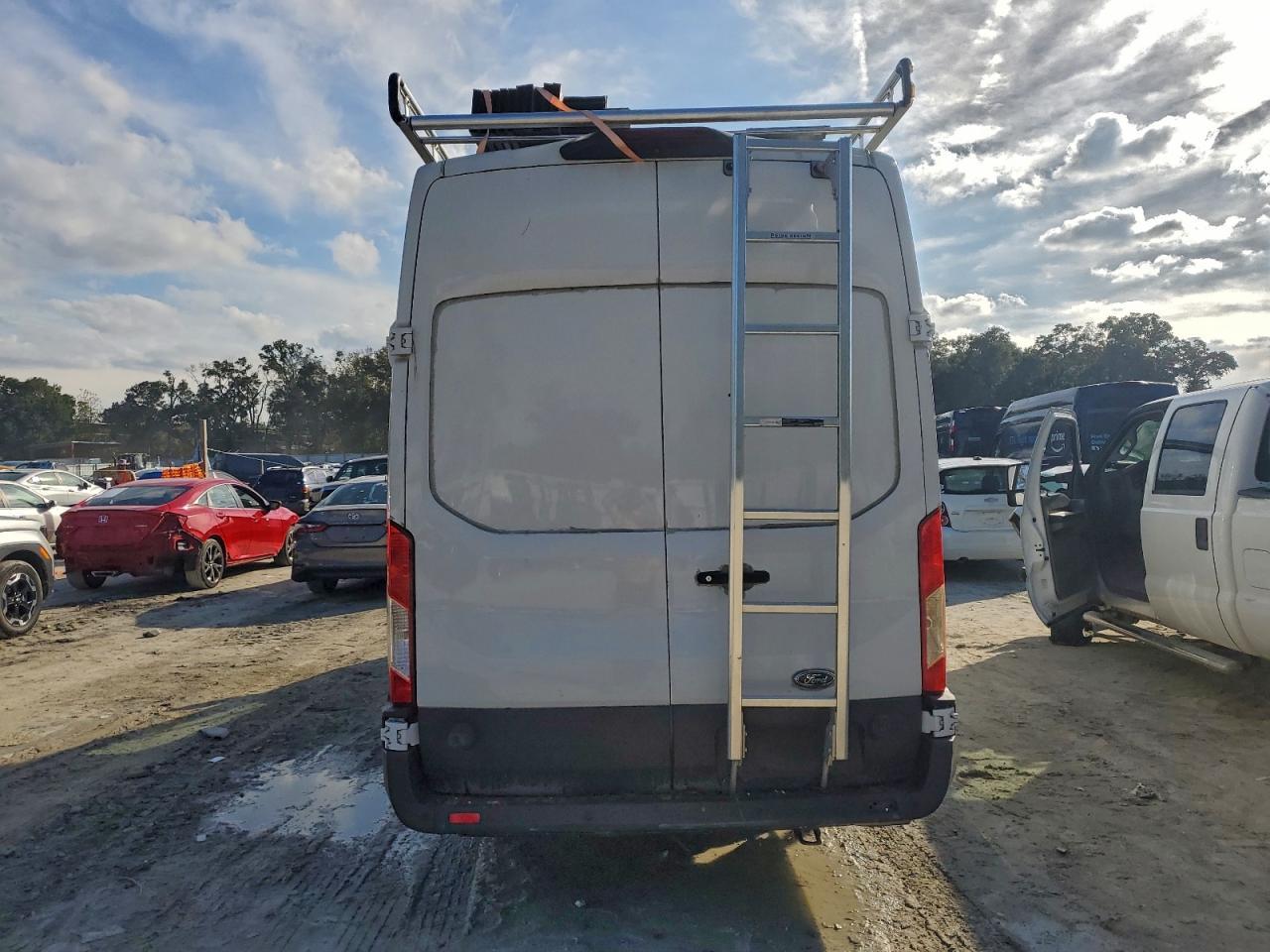 2019 FORD Transit