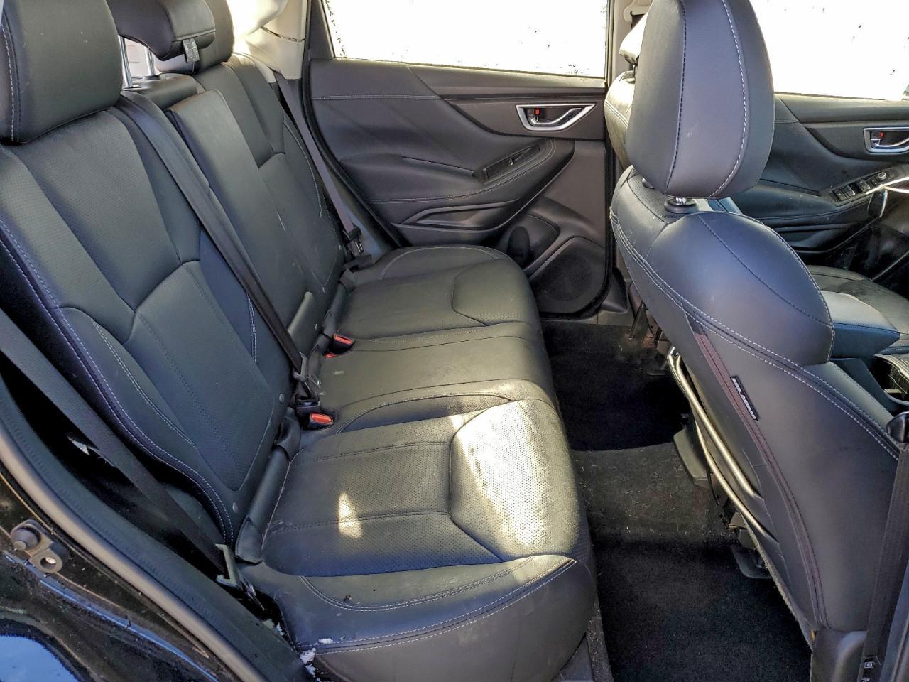2019 SUBARU FORESTER