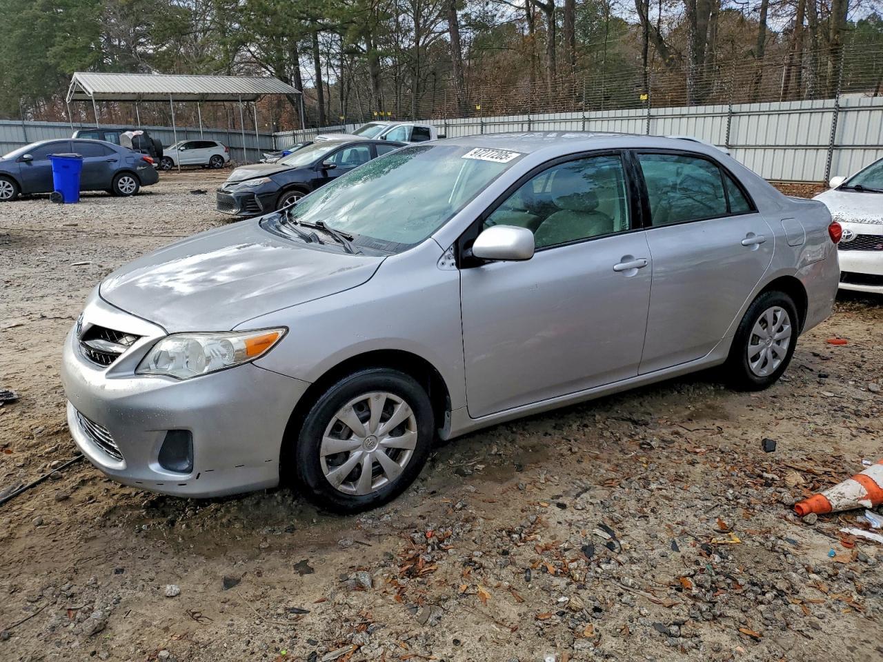 2011 TOYOTA COROLLA