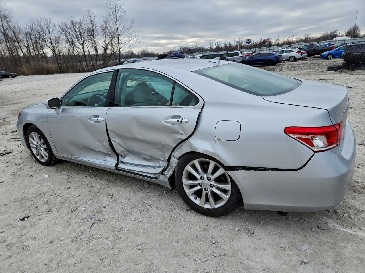 2011 LEXUS ES 350
