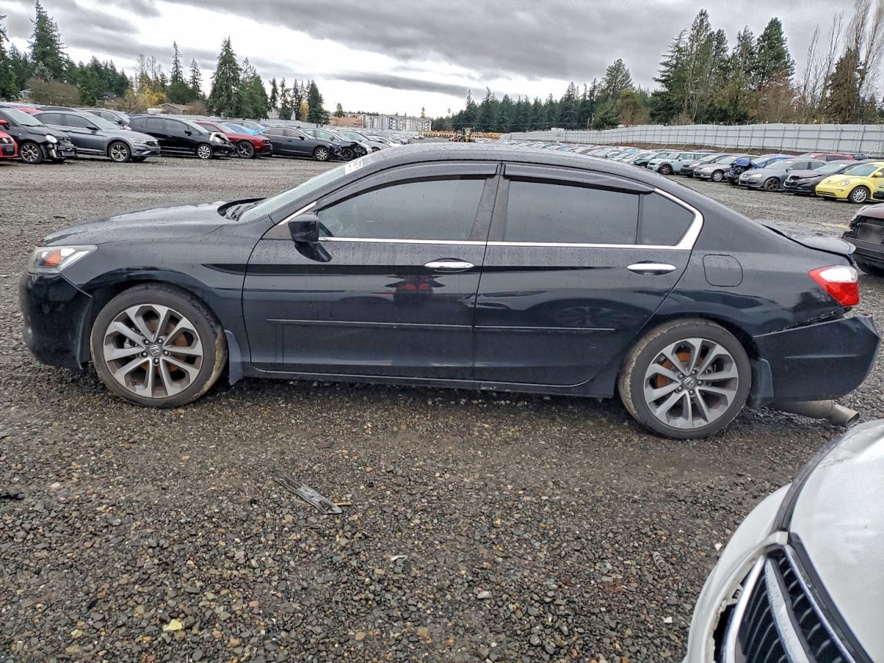2015 HONDA ACCORD