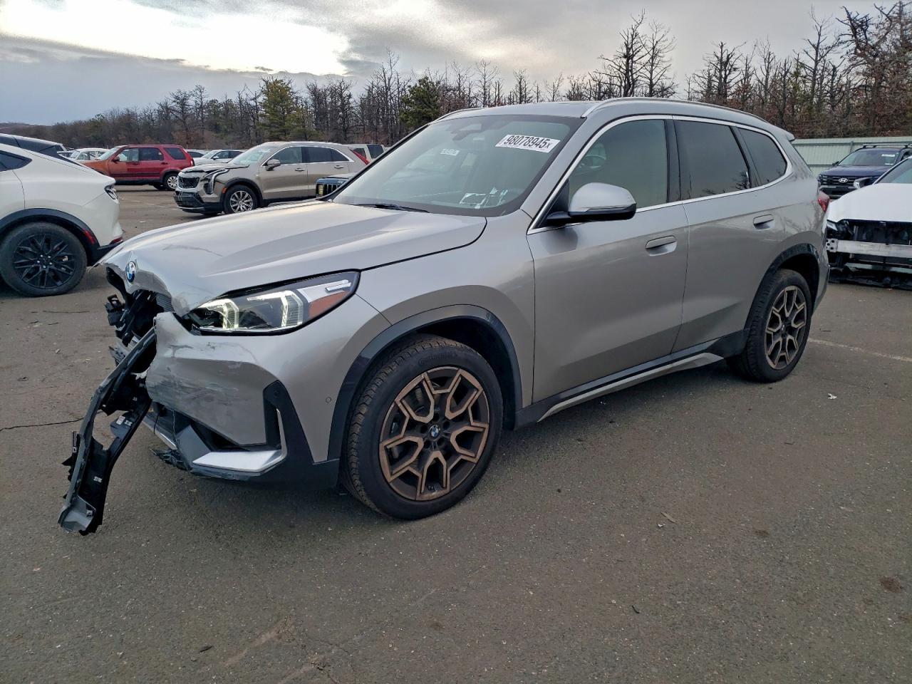 2025 BMW X1
