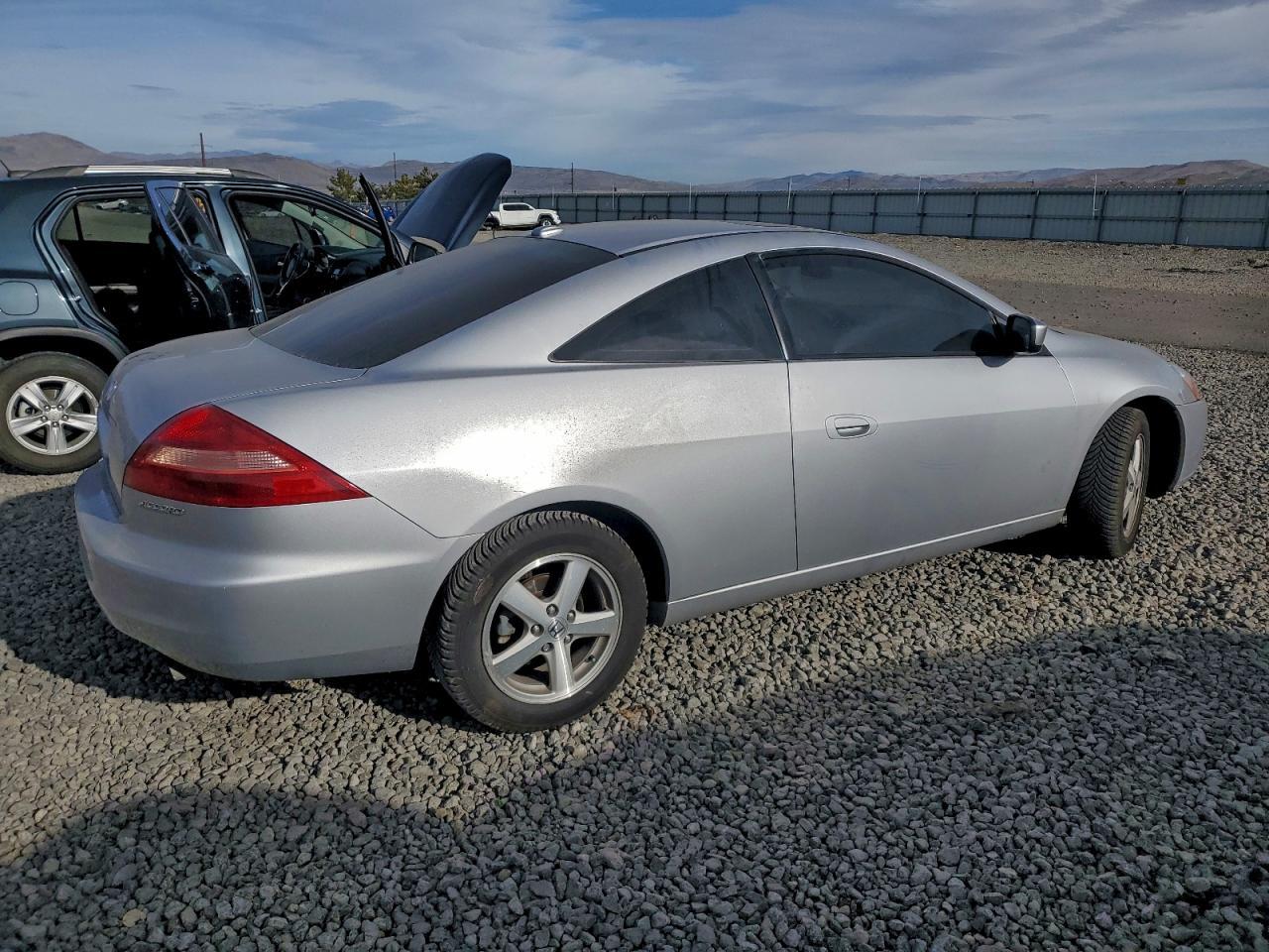 2005 HONDA ACCORD