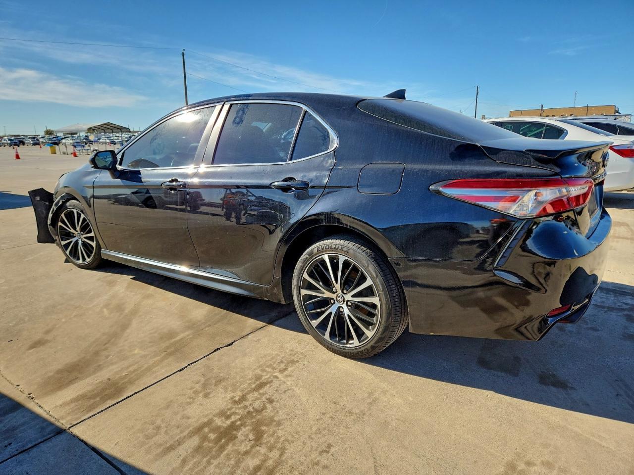 2019 TOYOTA CAMRY