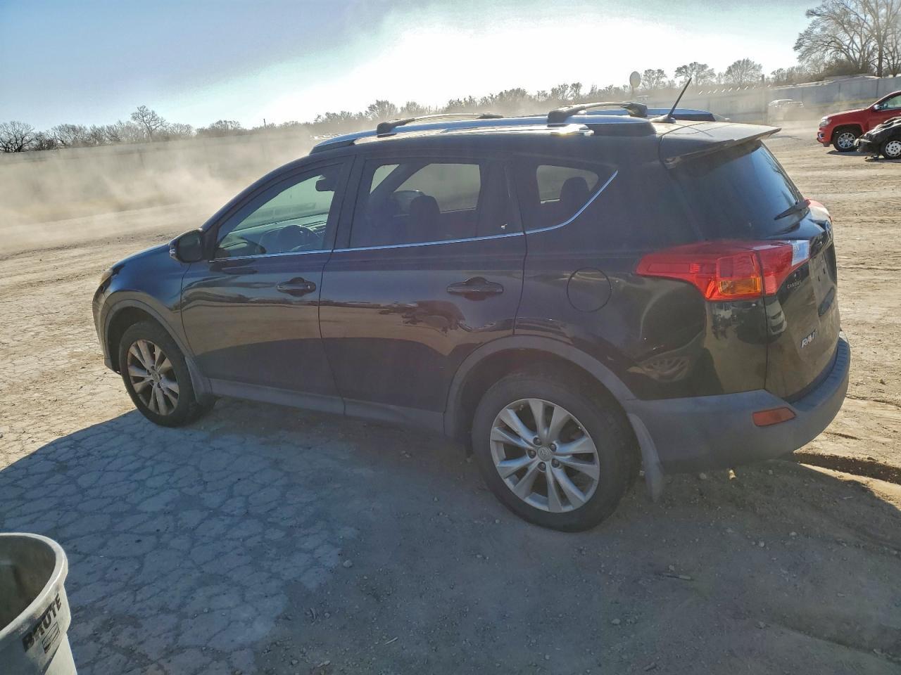 2014 TOYOTA RAV4