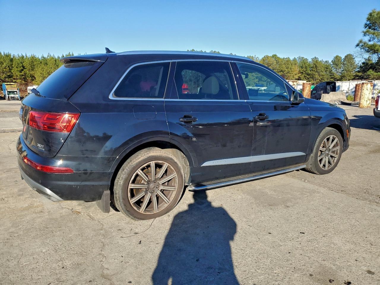 2018 AUDI Q7