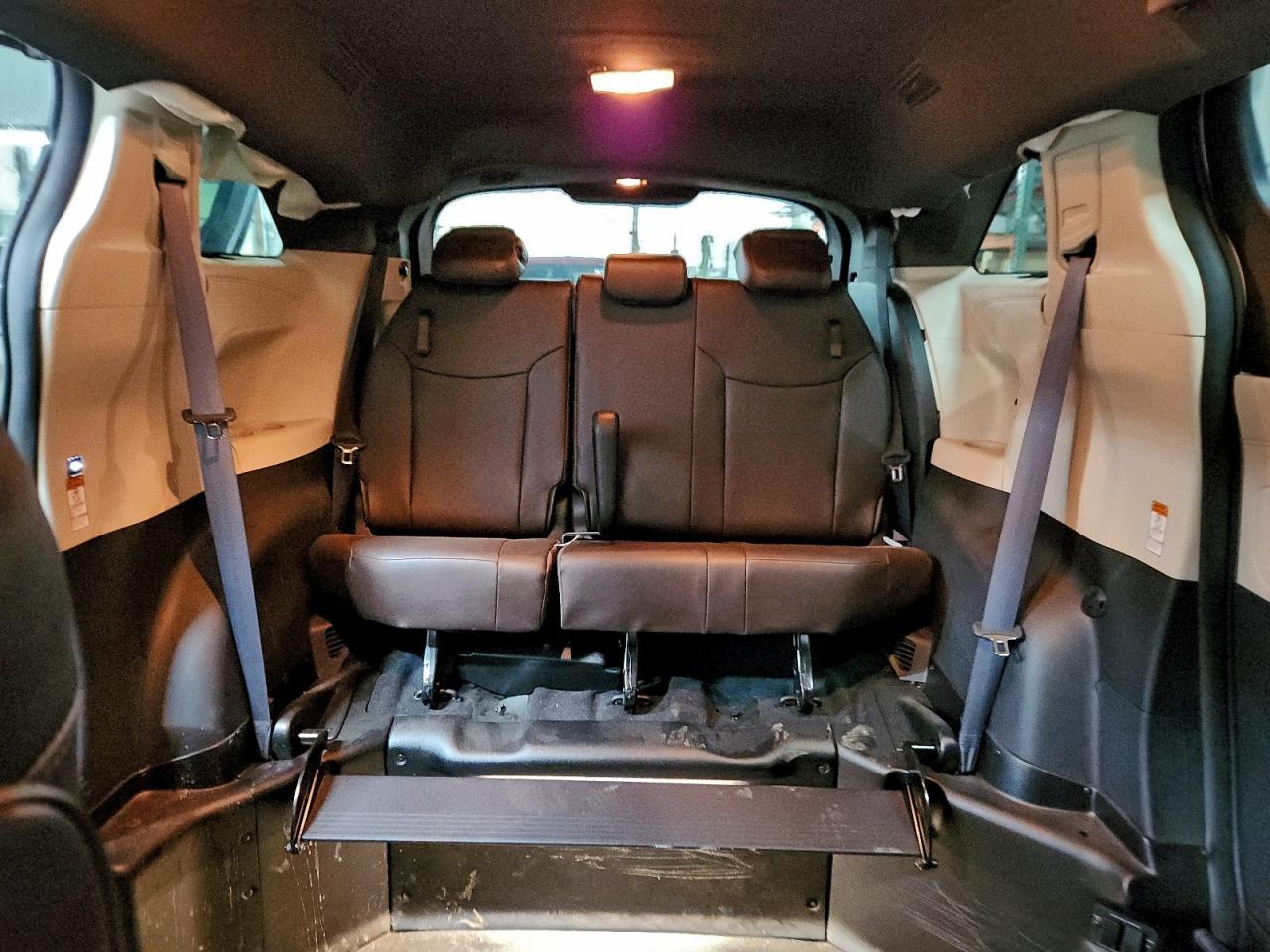 2022 TOYOTA SIENNA