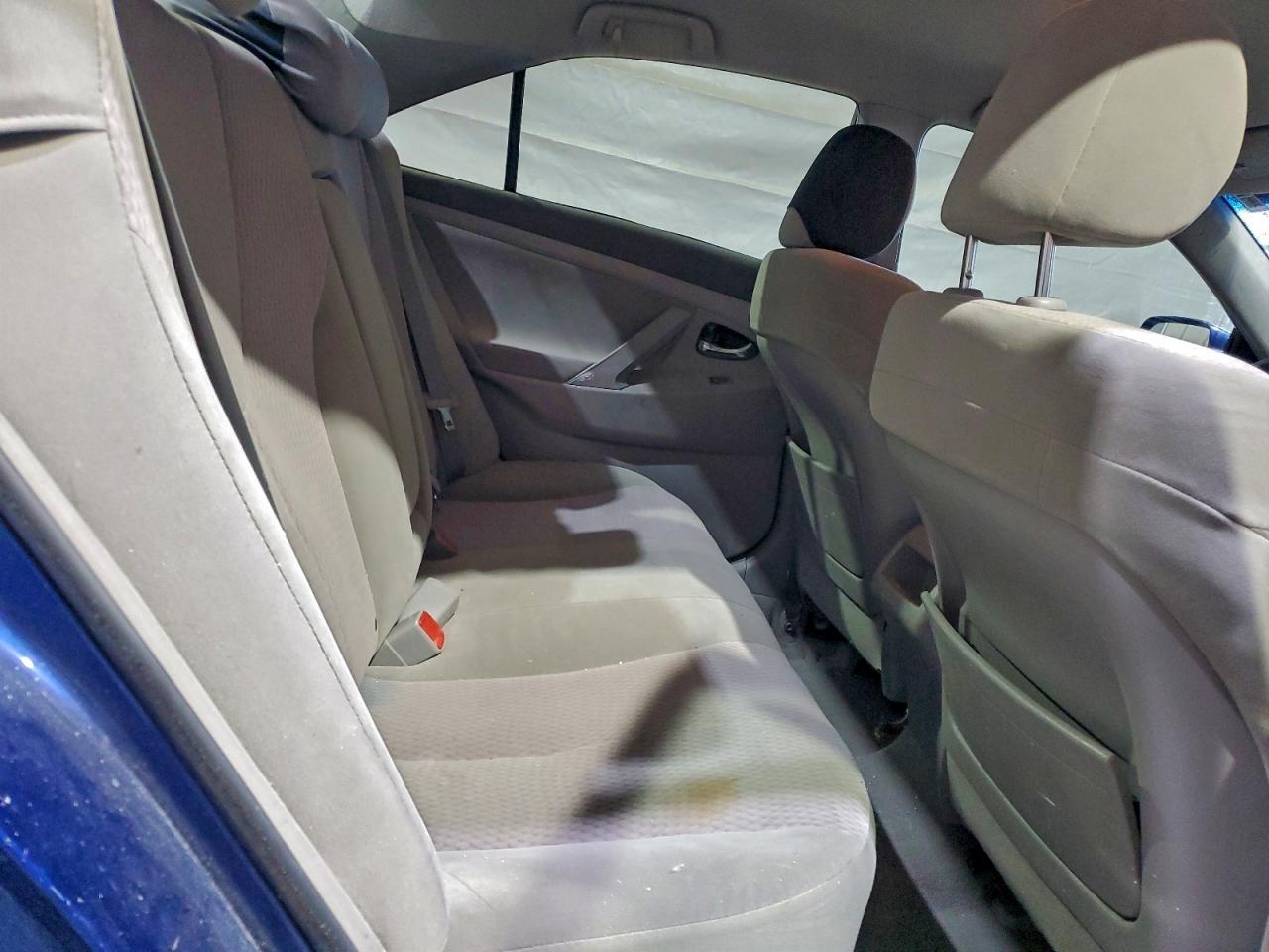 2010 TOYOTA CAMRY