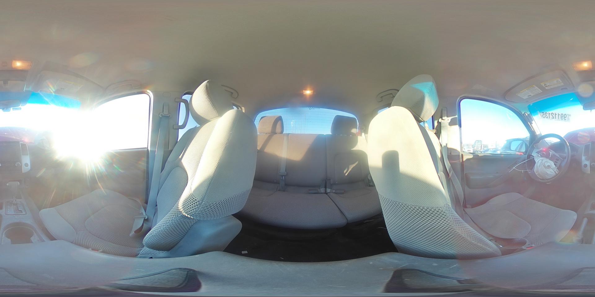 2011 NISSAN Frontier