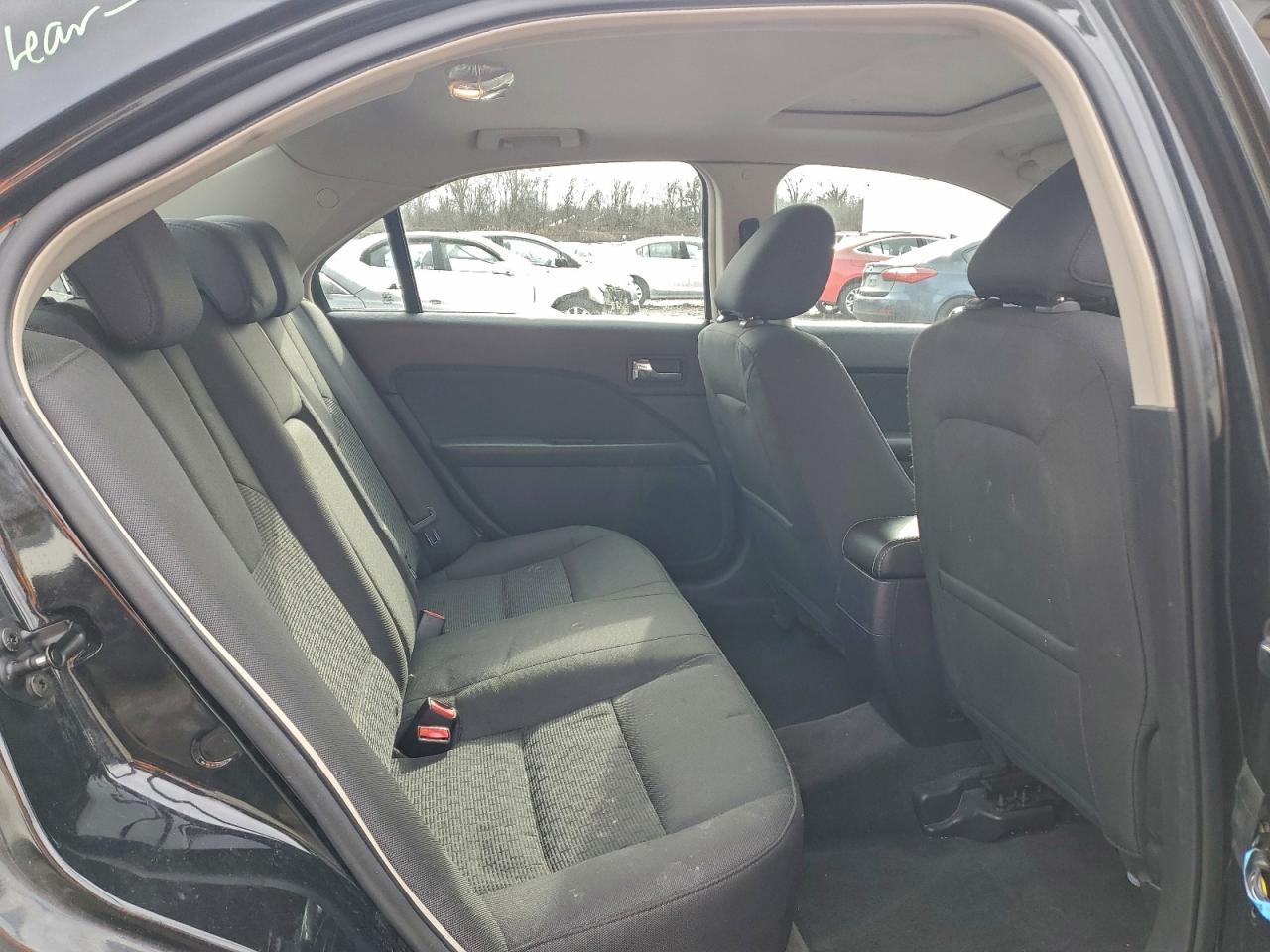 2010 FORD FUSION
