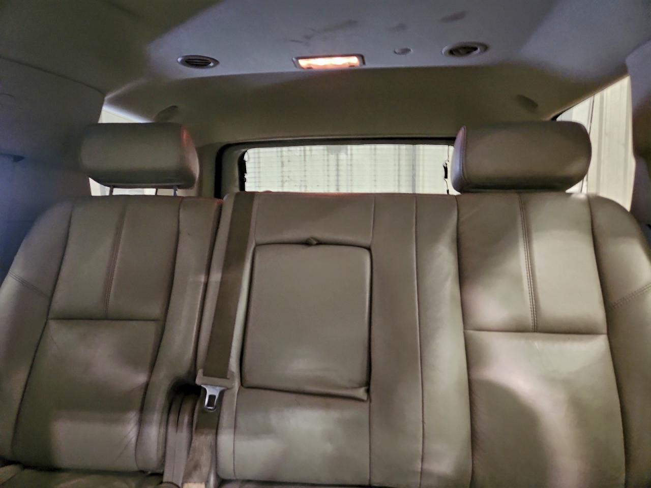 2011 CHEVROLET Tahoe