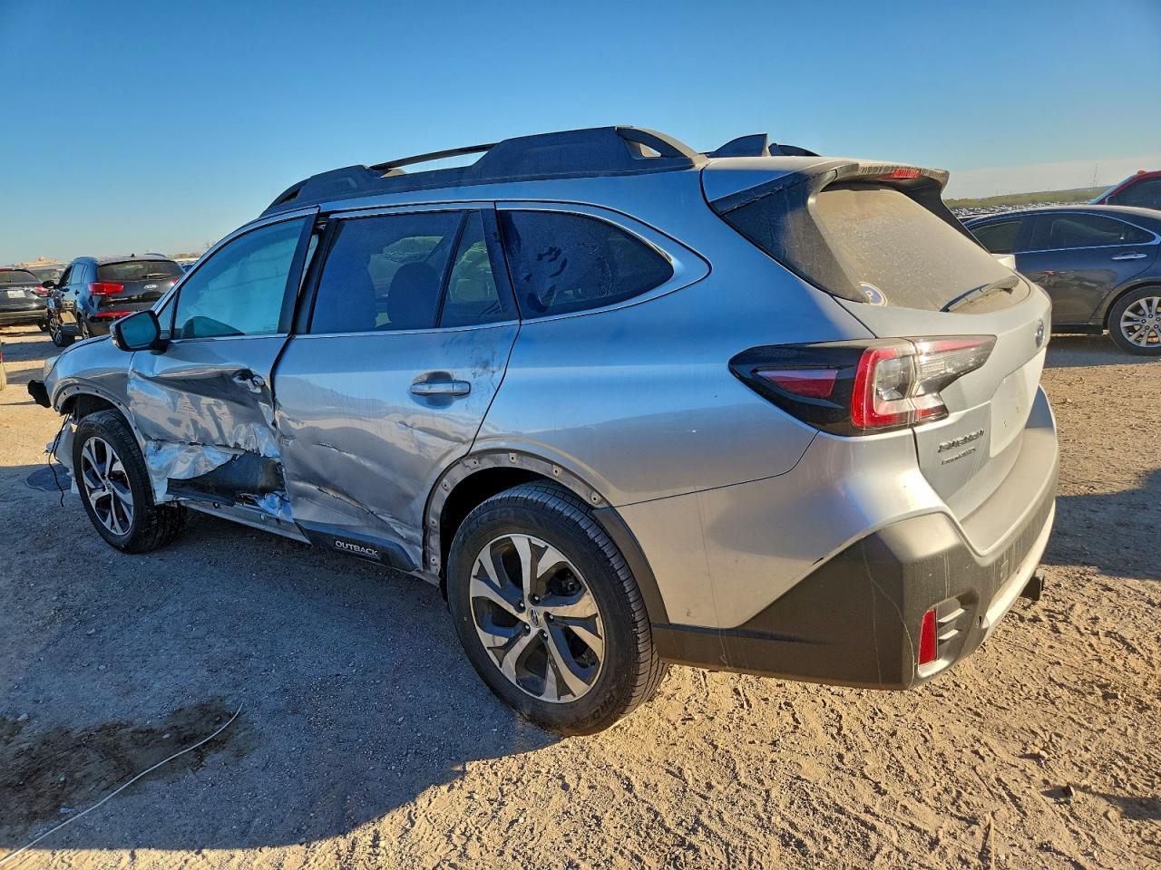 2020 SUBARU Outback