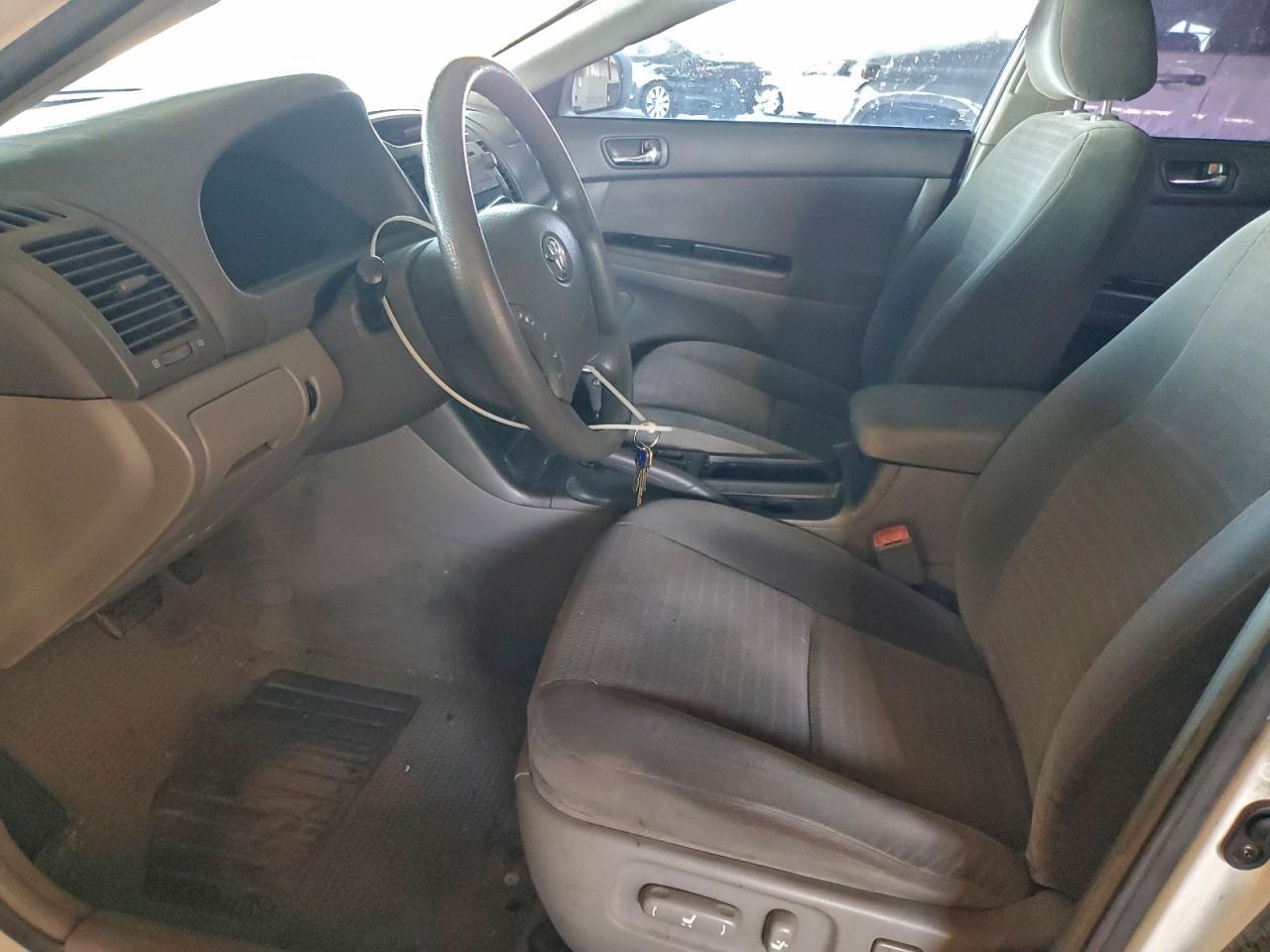 2005 TOYOTA CAMRY