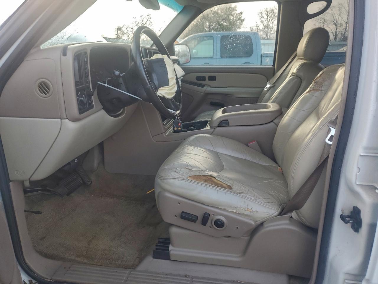 2003 CHEVROLET Suburban