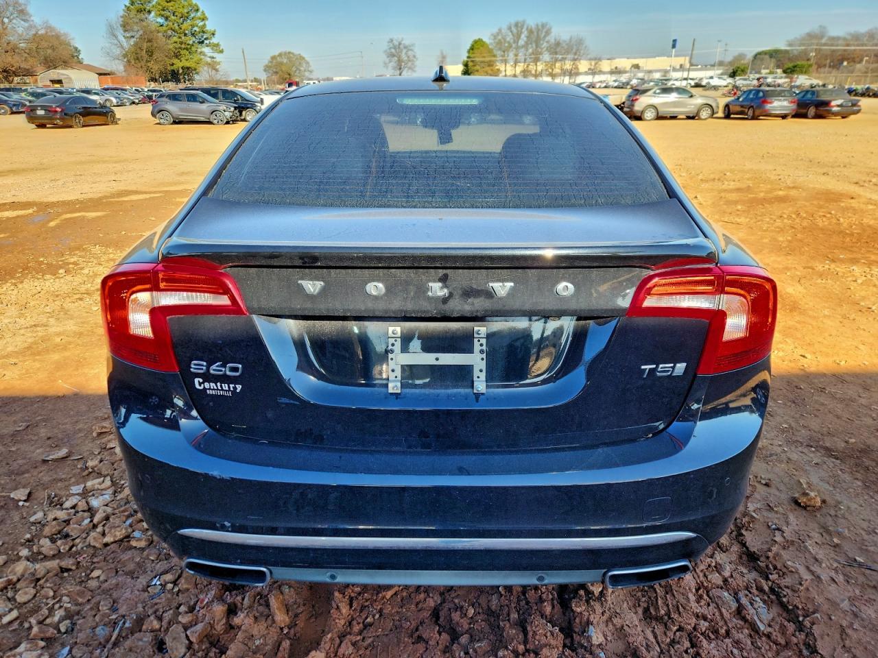 2017 VOLVO S60