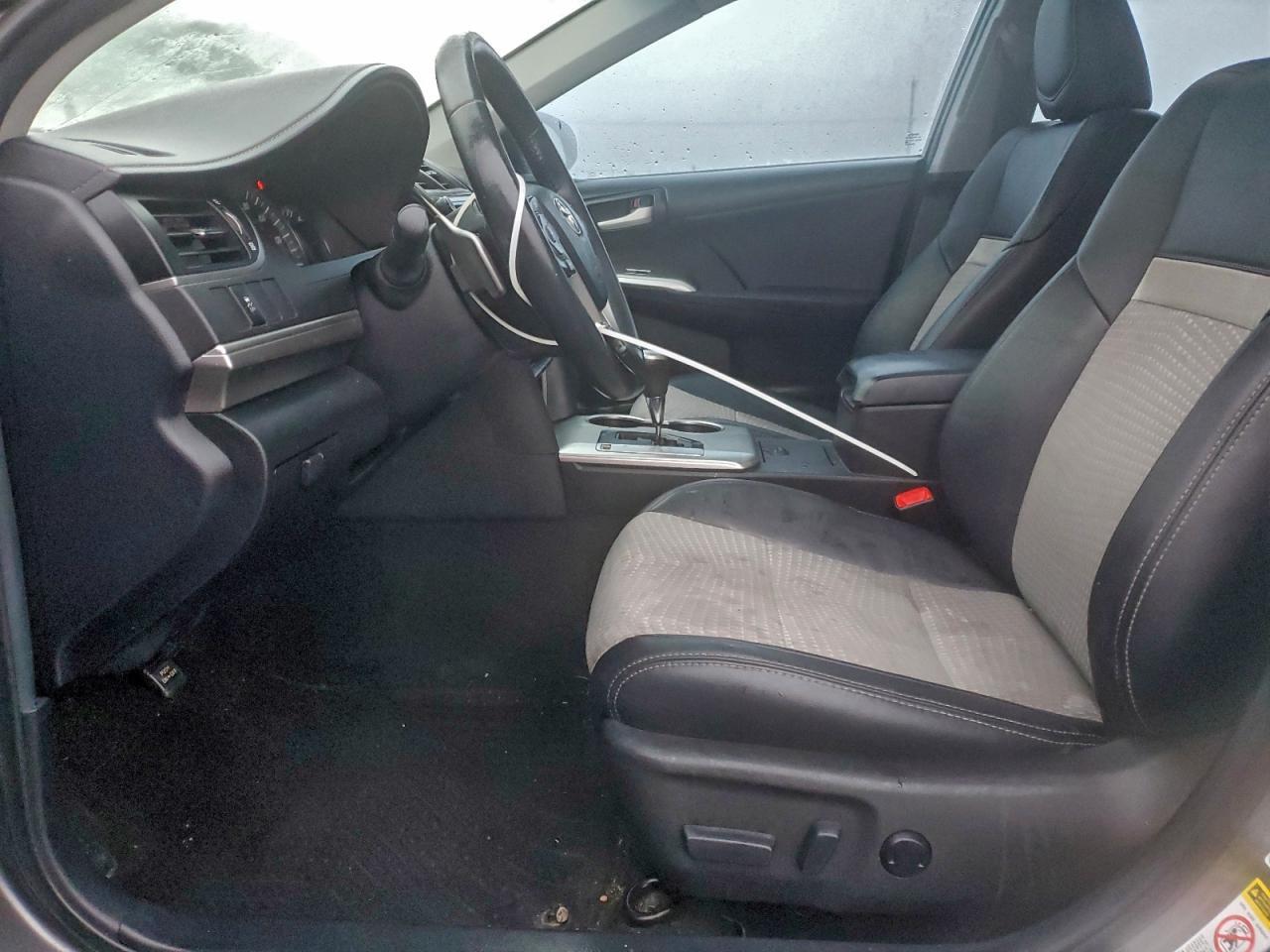 2014 TOYOTA CAMRY