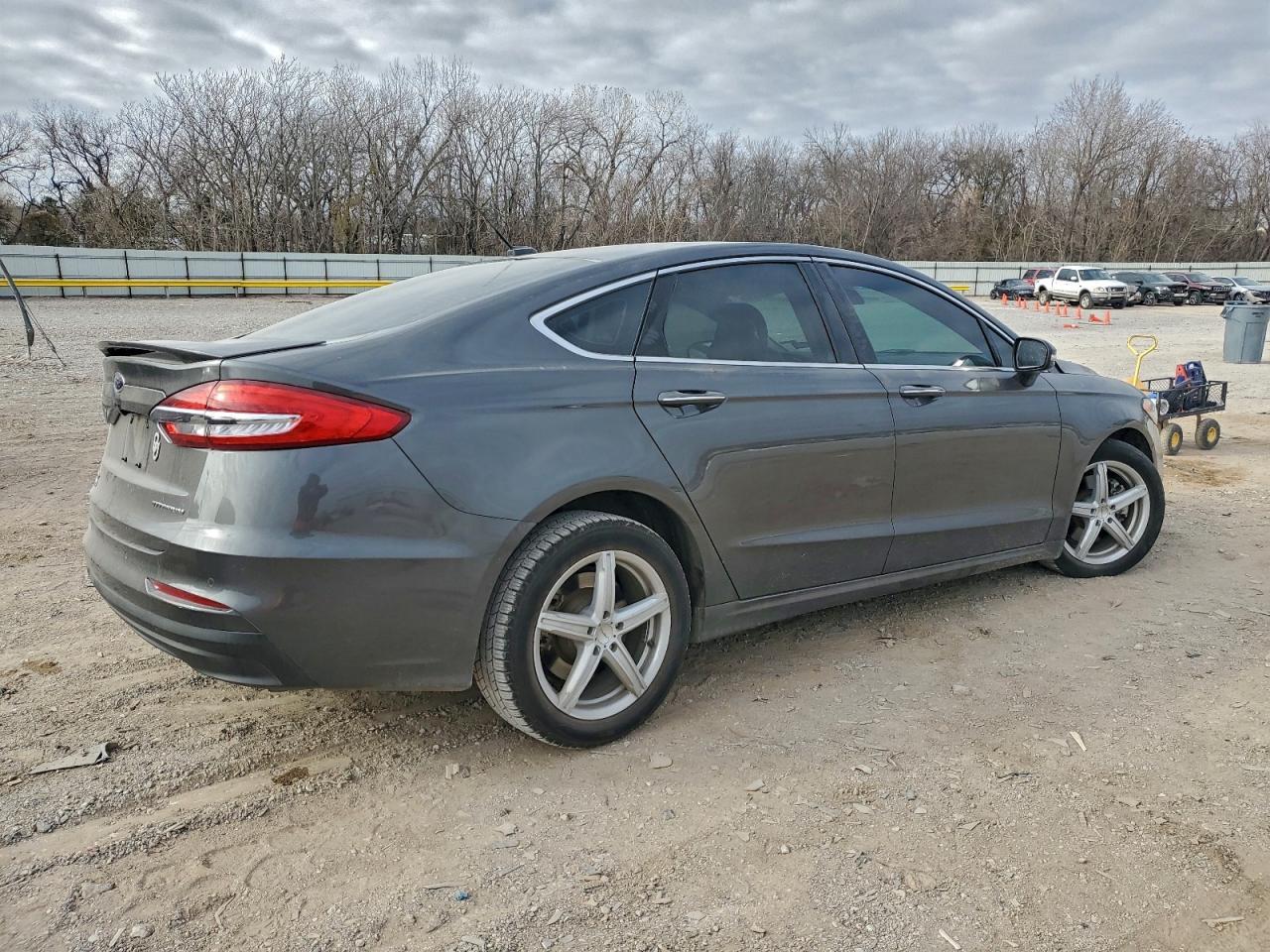 2019 FORD FUSION