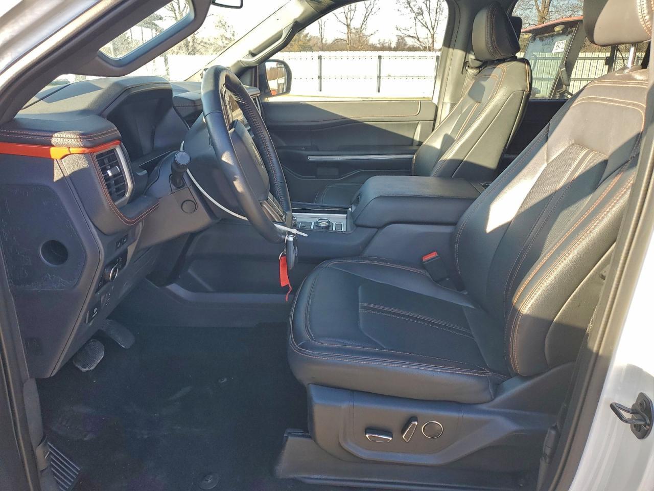 2023 FORD Expedition
