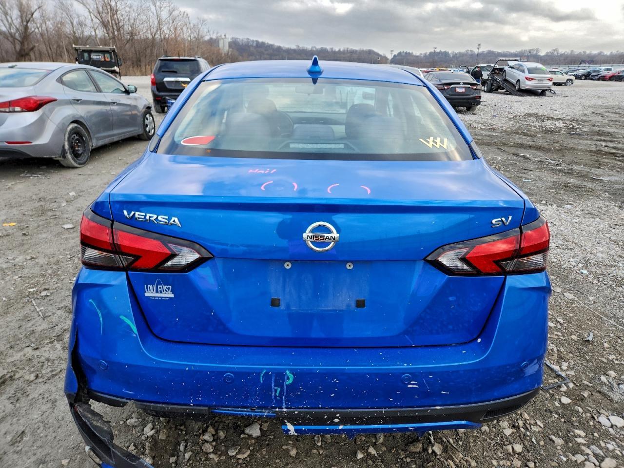 2021 NISSAN VERSA