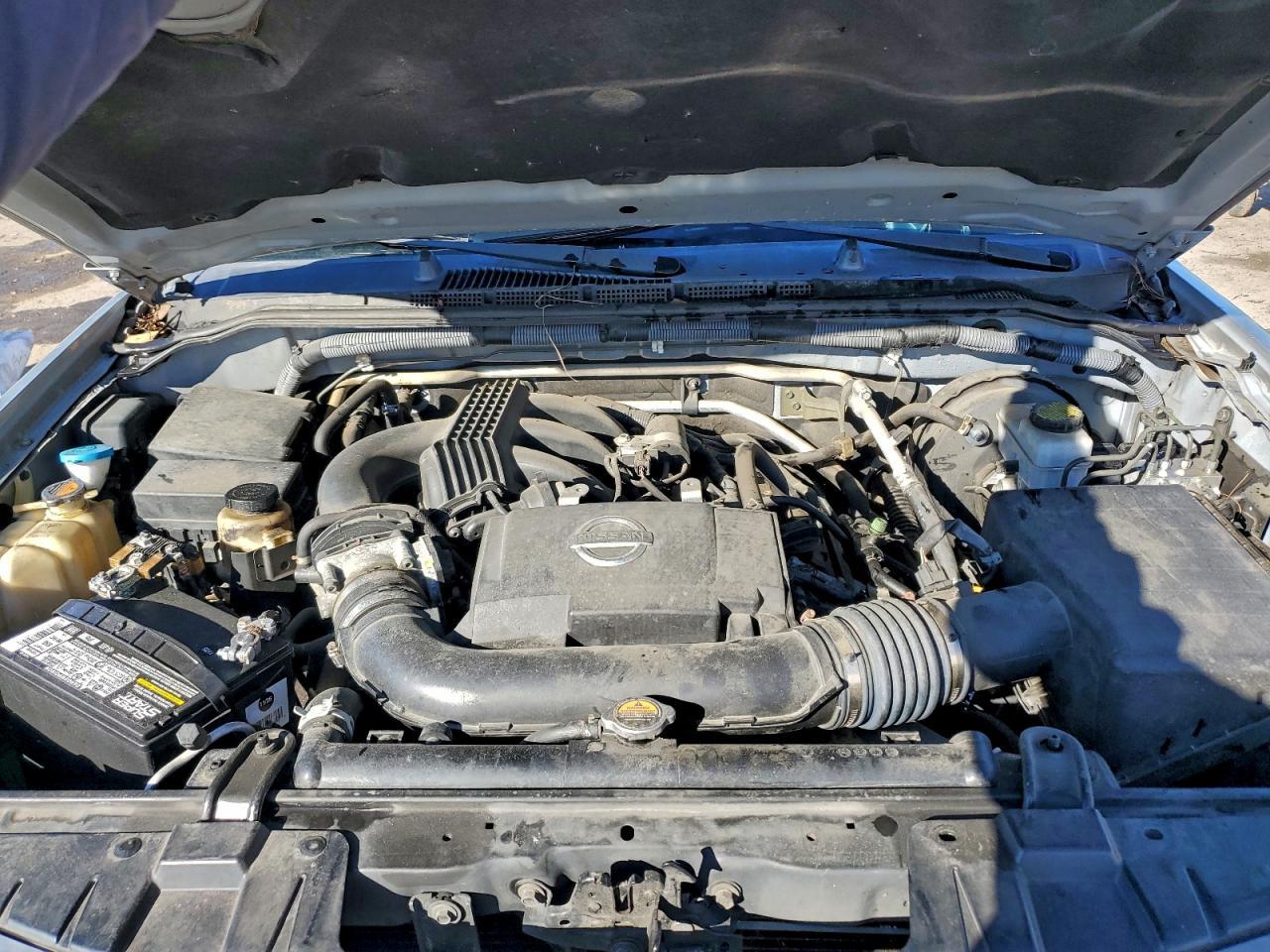 2011 NISSAN Frontier