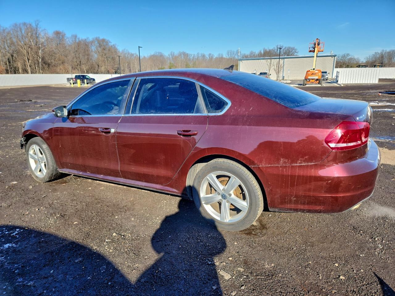 2012 VOLKSWAGEN Passat
