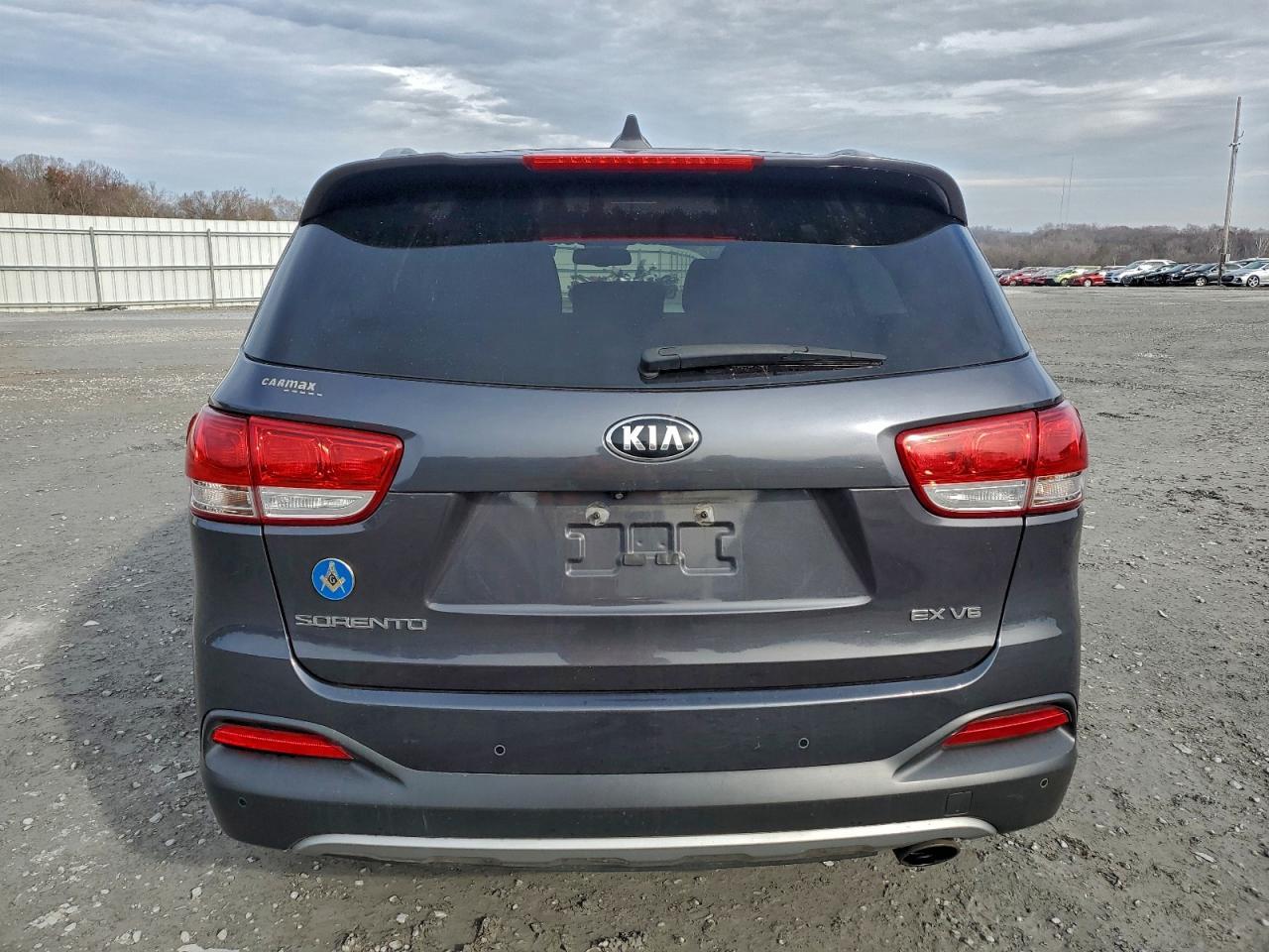 2016 KIA SORENTO