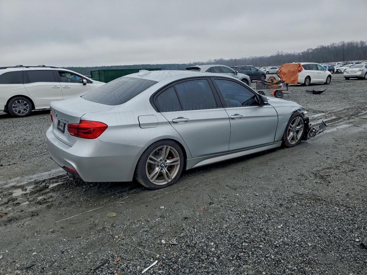 2018 BMW 3 SERIES