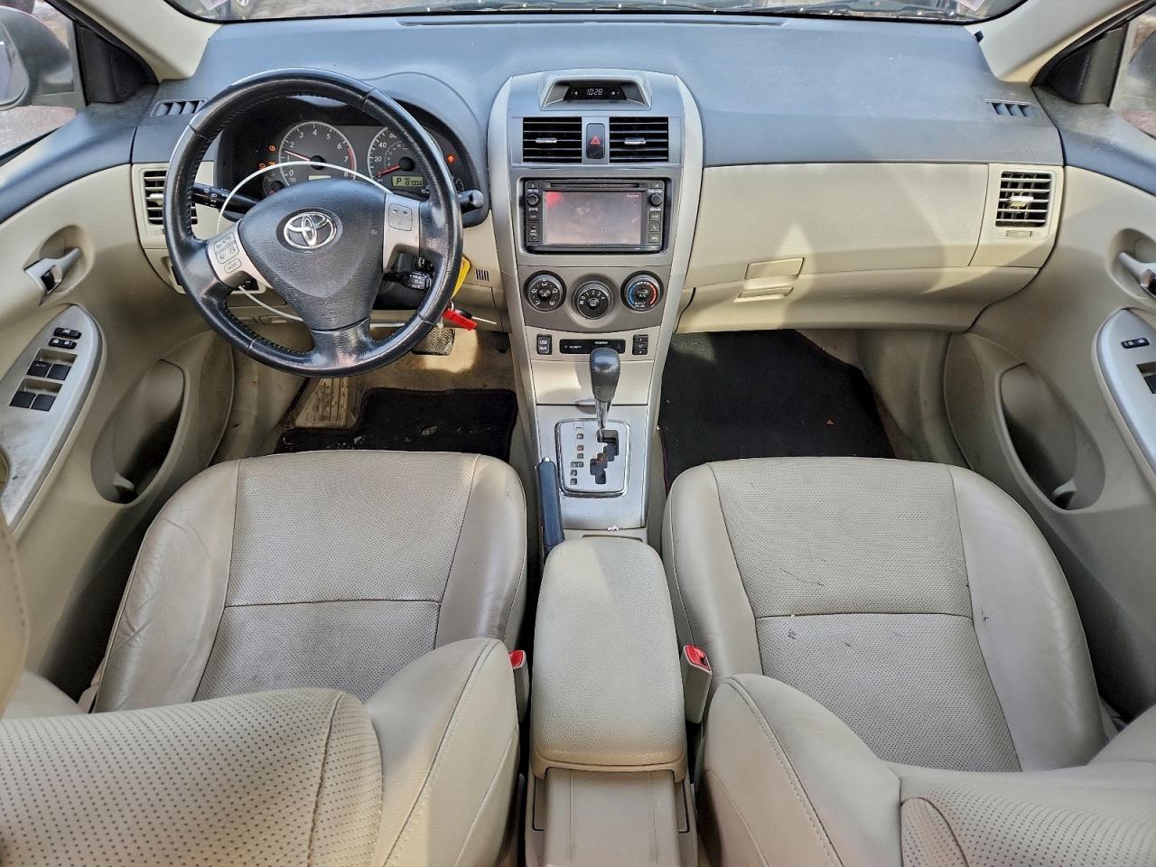 2013 TOYOTA COROLLA