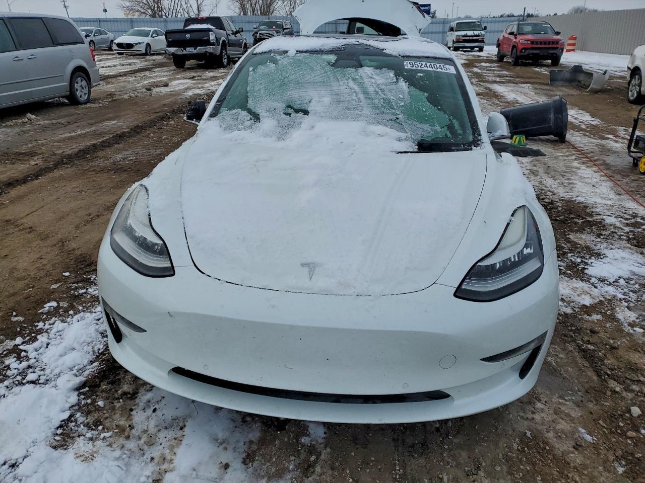 2020 TESLA MODEL 3