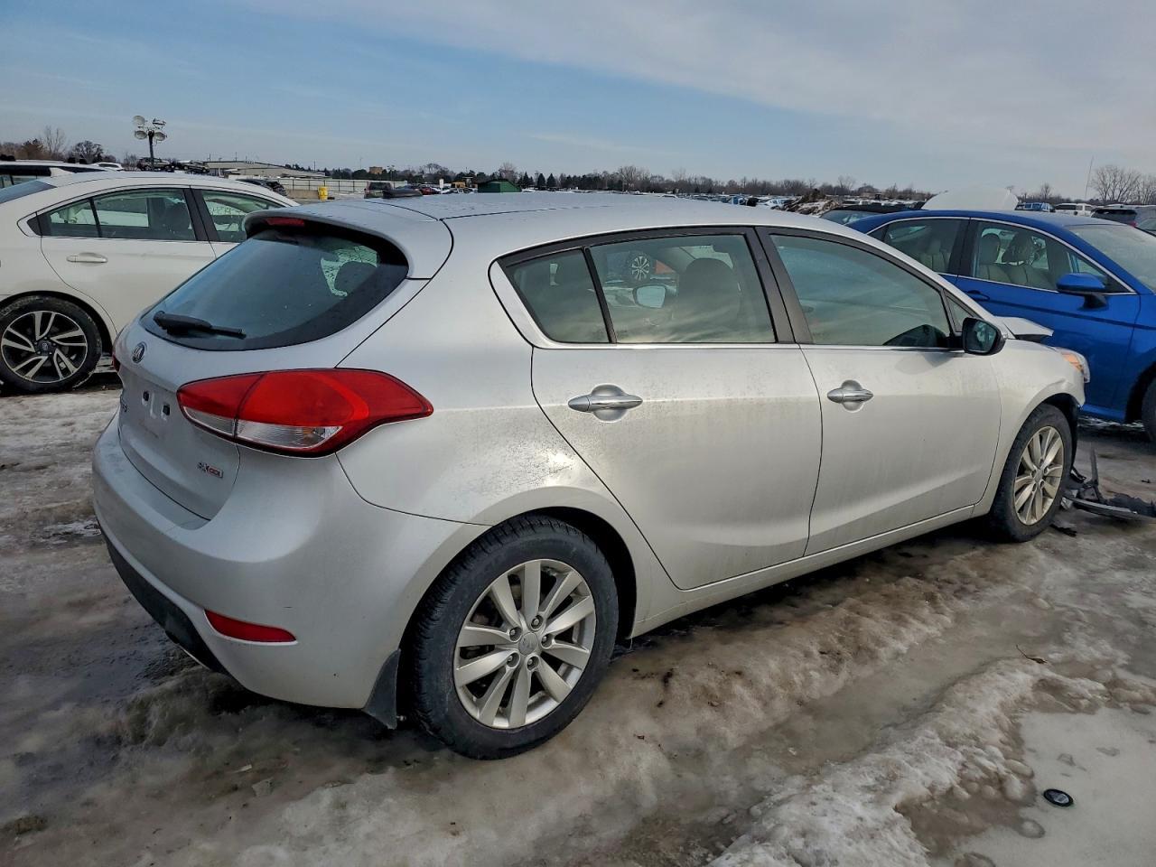 2015 KIA FORTE