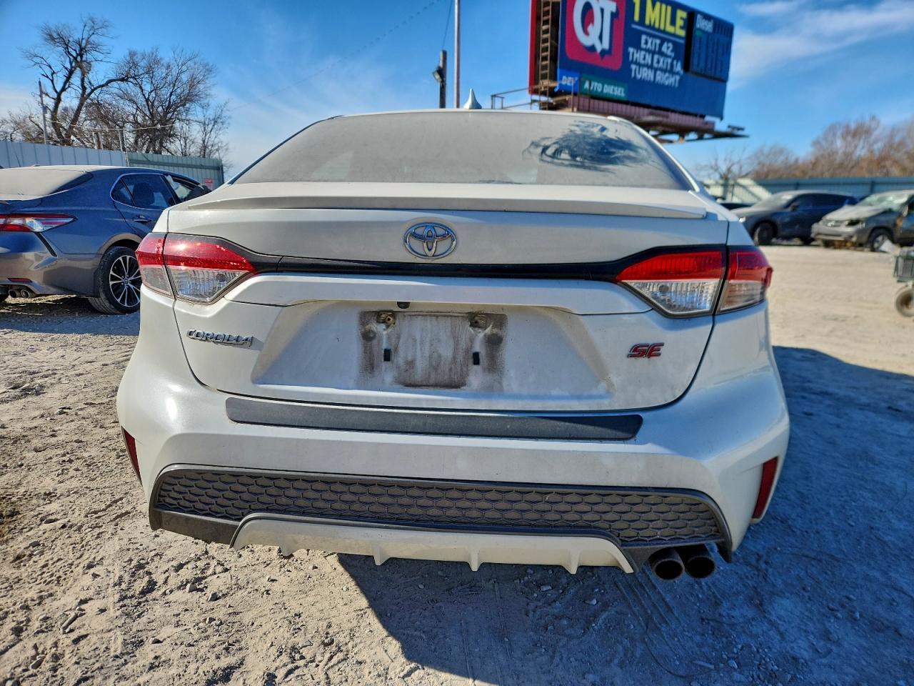 2021 TOYOTA COROLLA