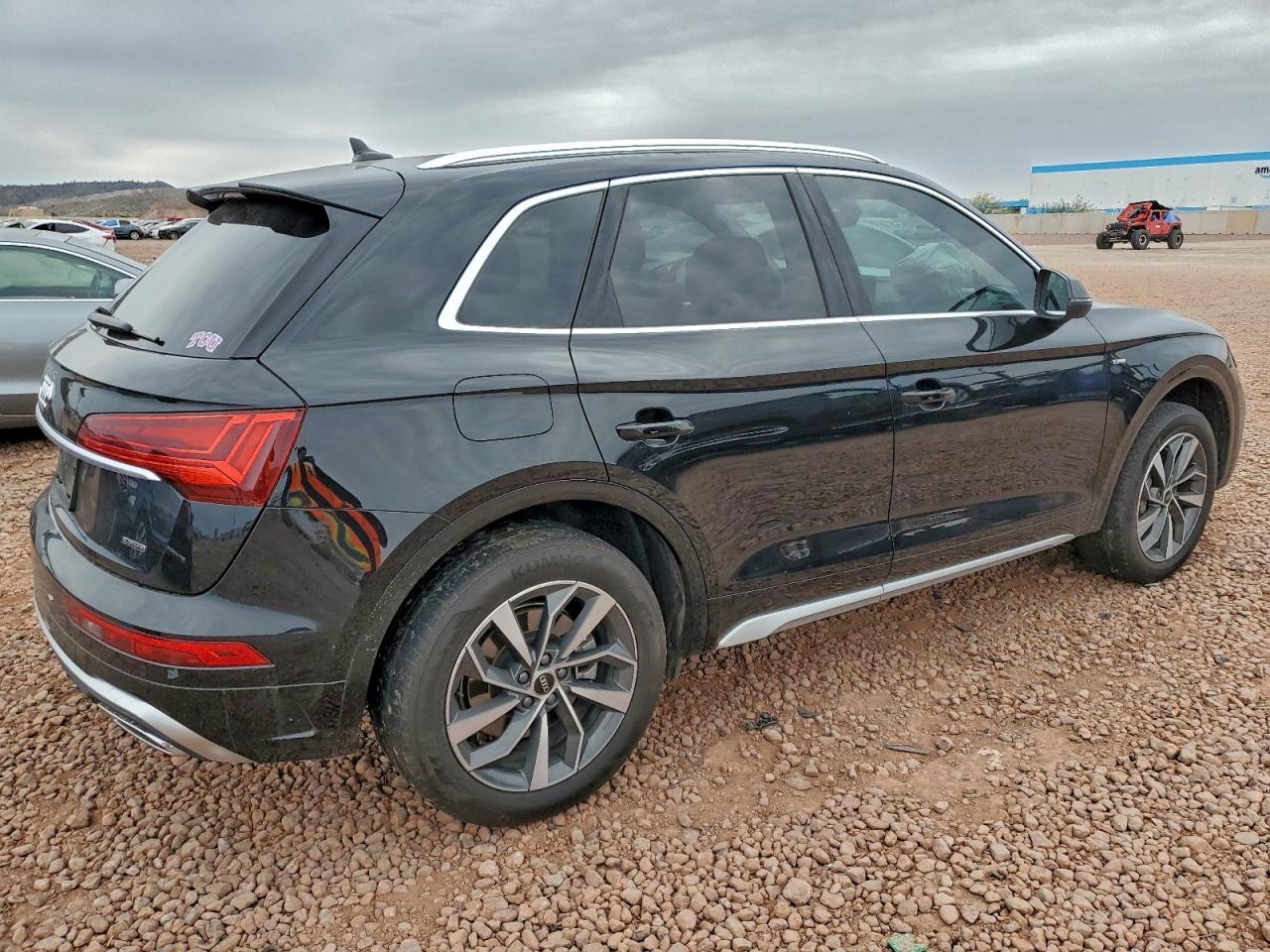 2024 AUDI Q5