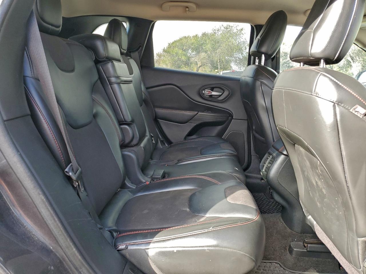 2015 JEEP CHEROKEE