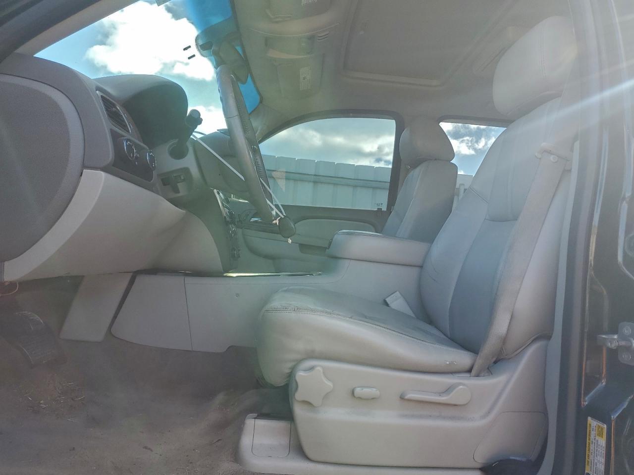 2012 CHEVROLET Tahoe