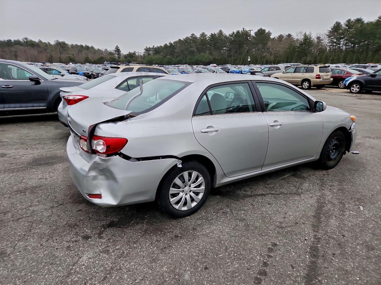 2013 TOYOTA COROLLA