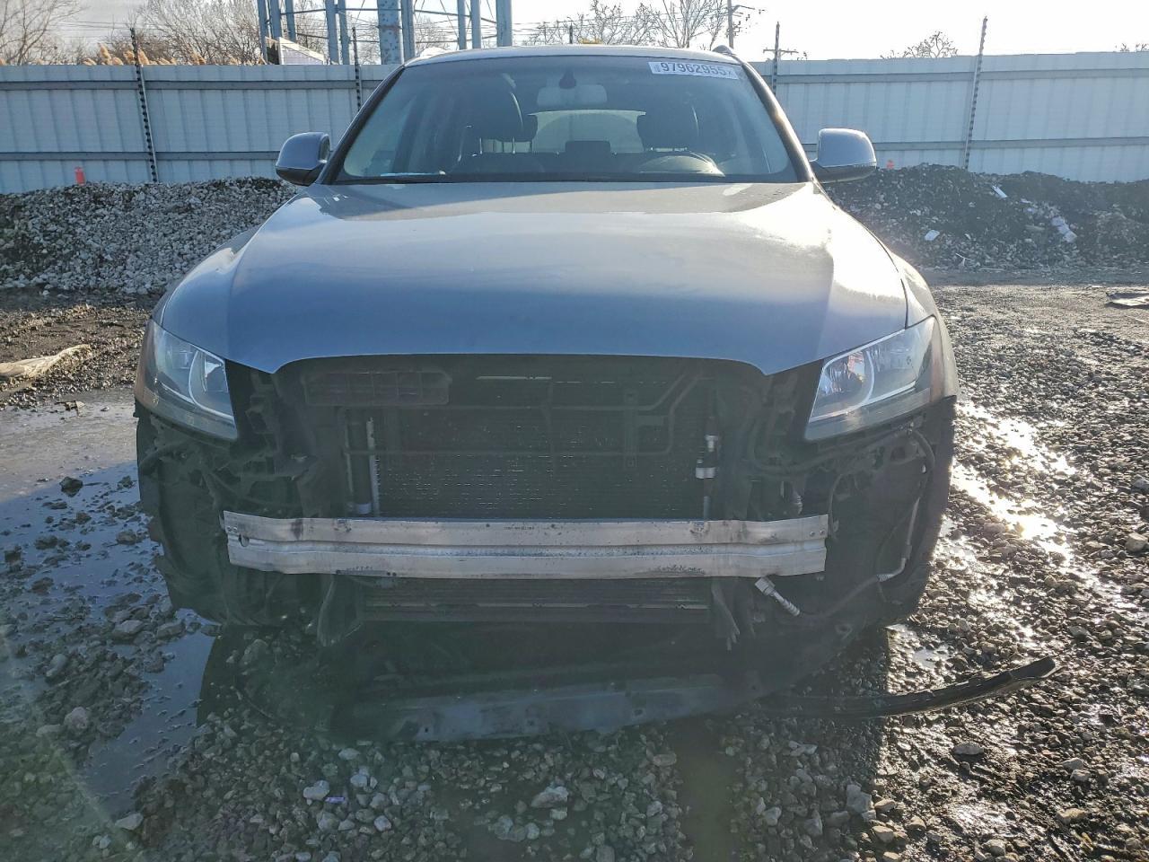 2010 AUDI Q5