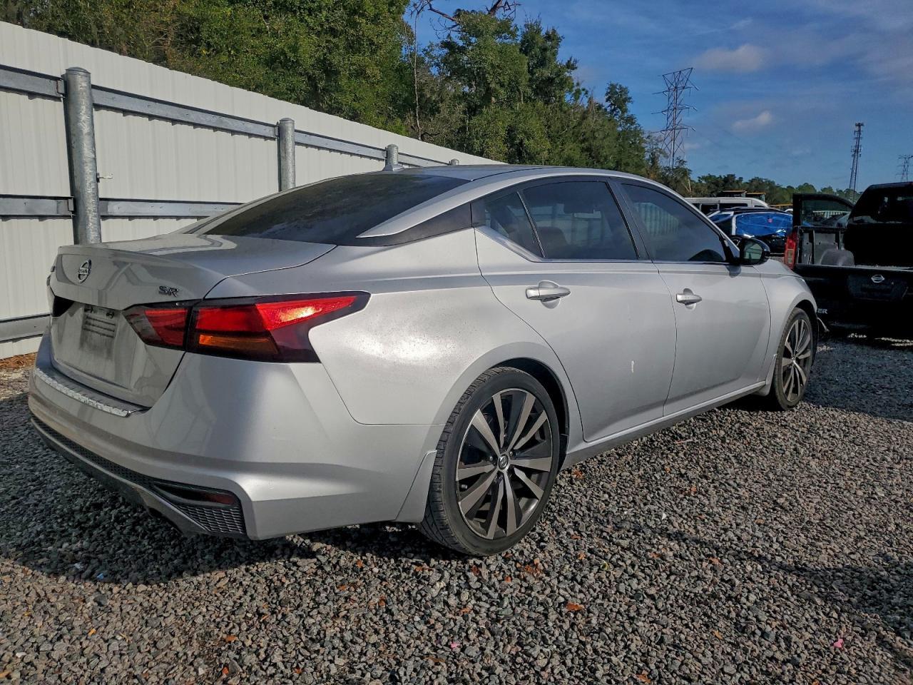 2019 NISSAN ALTIMA