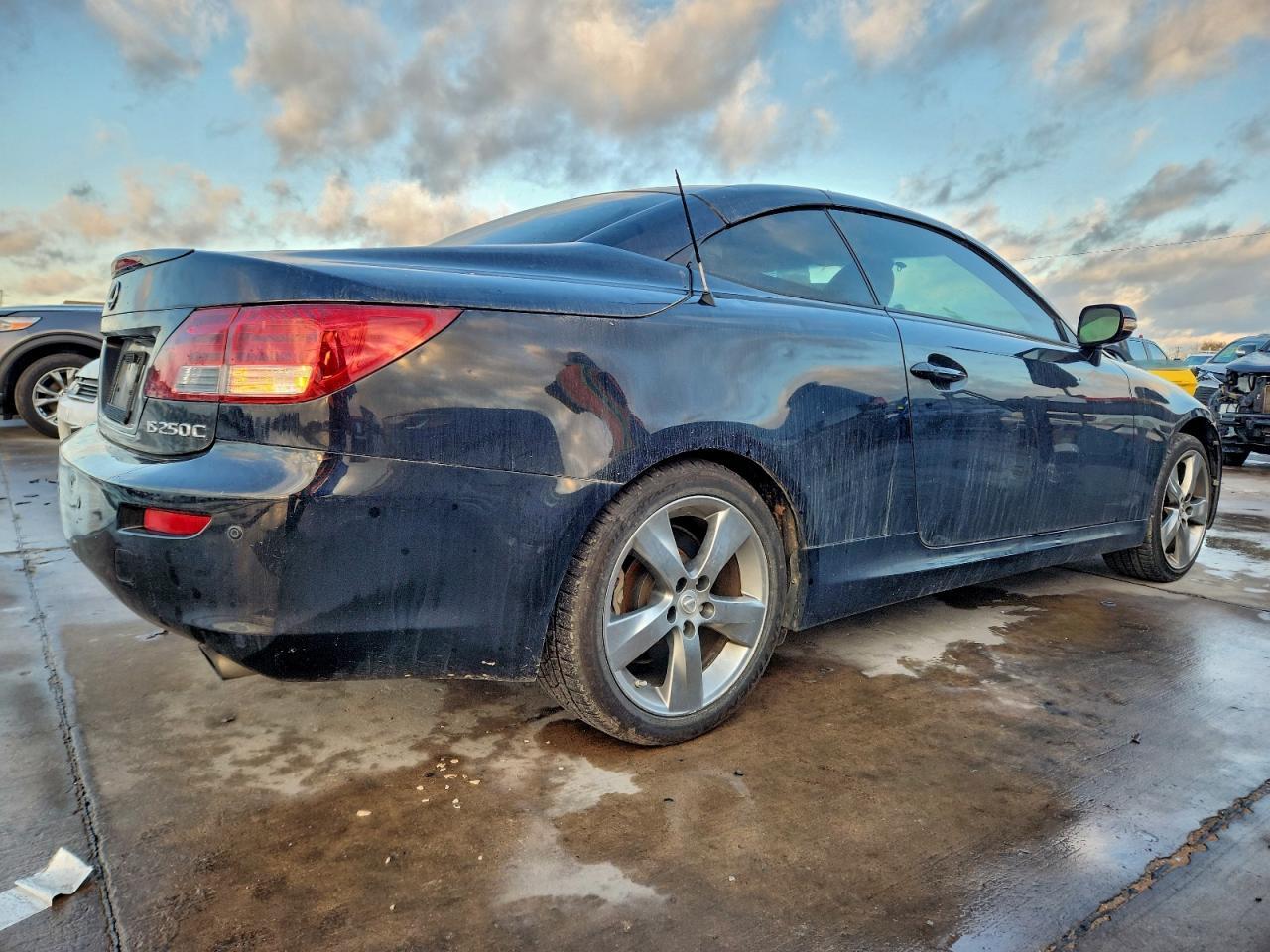 2011 LEXUS IS 250